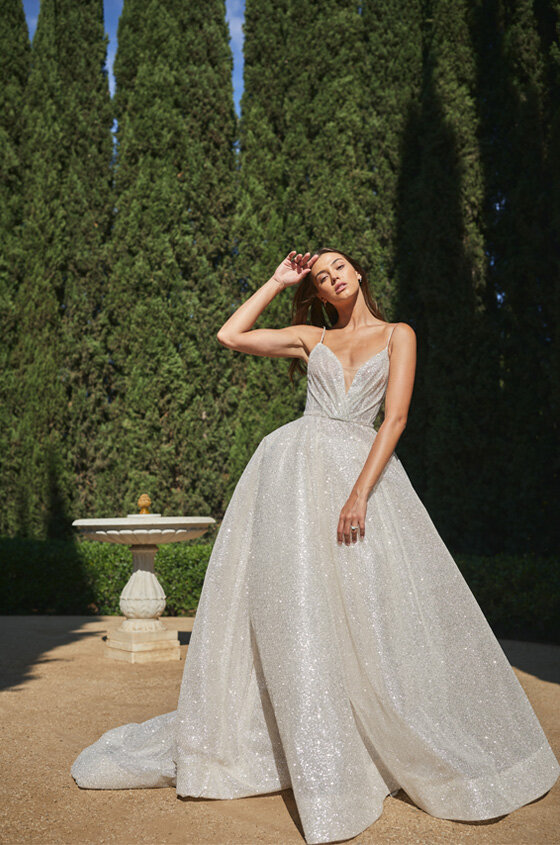 Our 6 Favorite Monique Lhuillier Wedding Dresses | The Bridal Finery