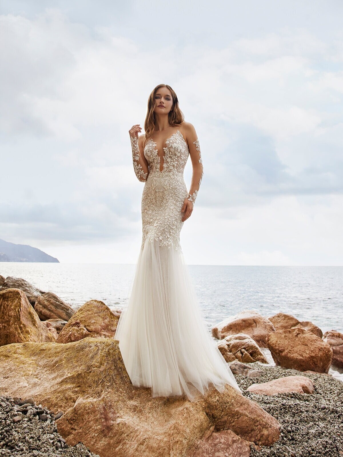 enya ines di santo lace wedding dress
