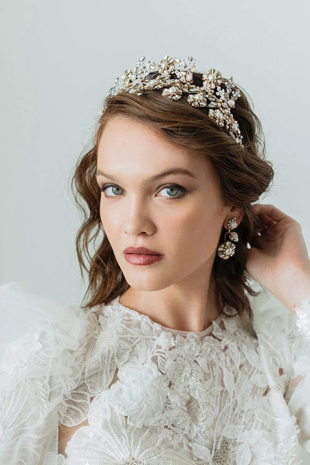 Maria Elena Embrace Bridal Headband | The Bridal Finery display picture 2