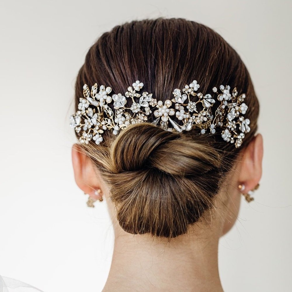 Inseparable Bridal Comb by Maria Elena Headpieces | The  display picture 3
