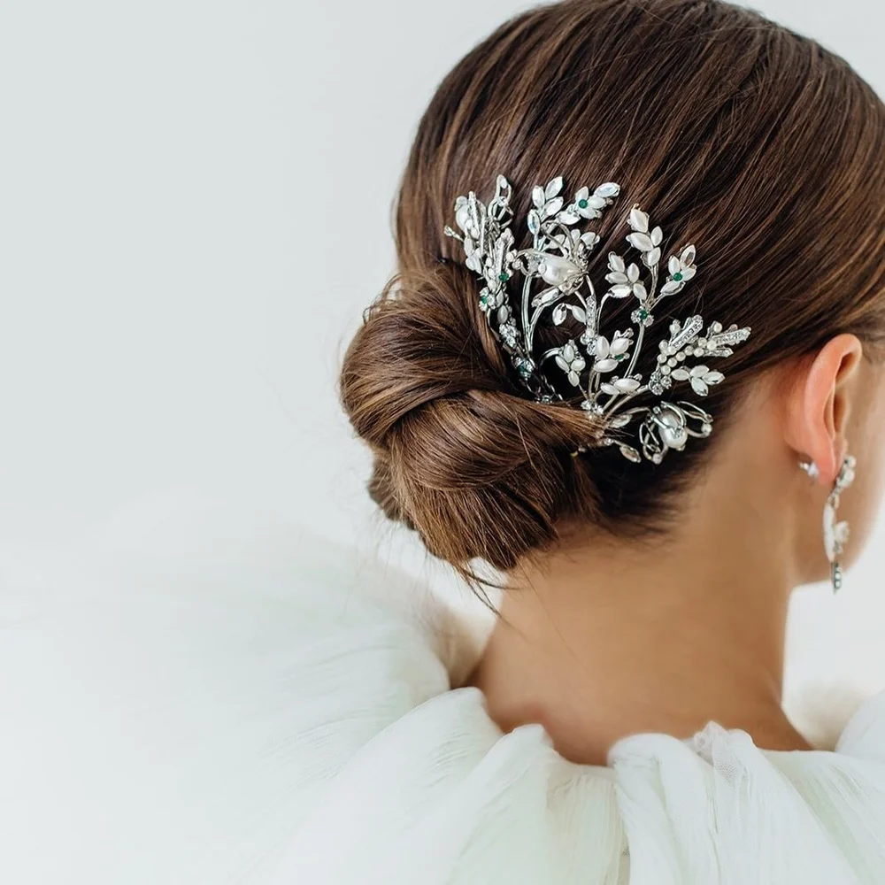Max Bridal Comb by Maria Elena Headpieces | The Bridal Finery display picture 1