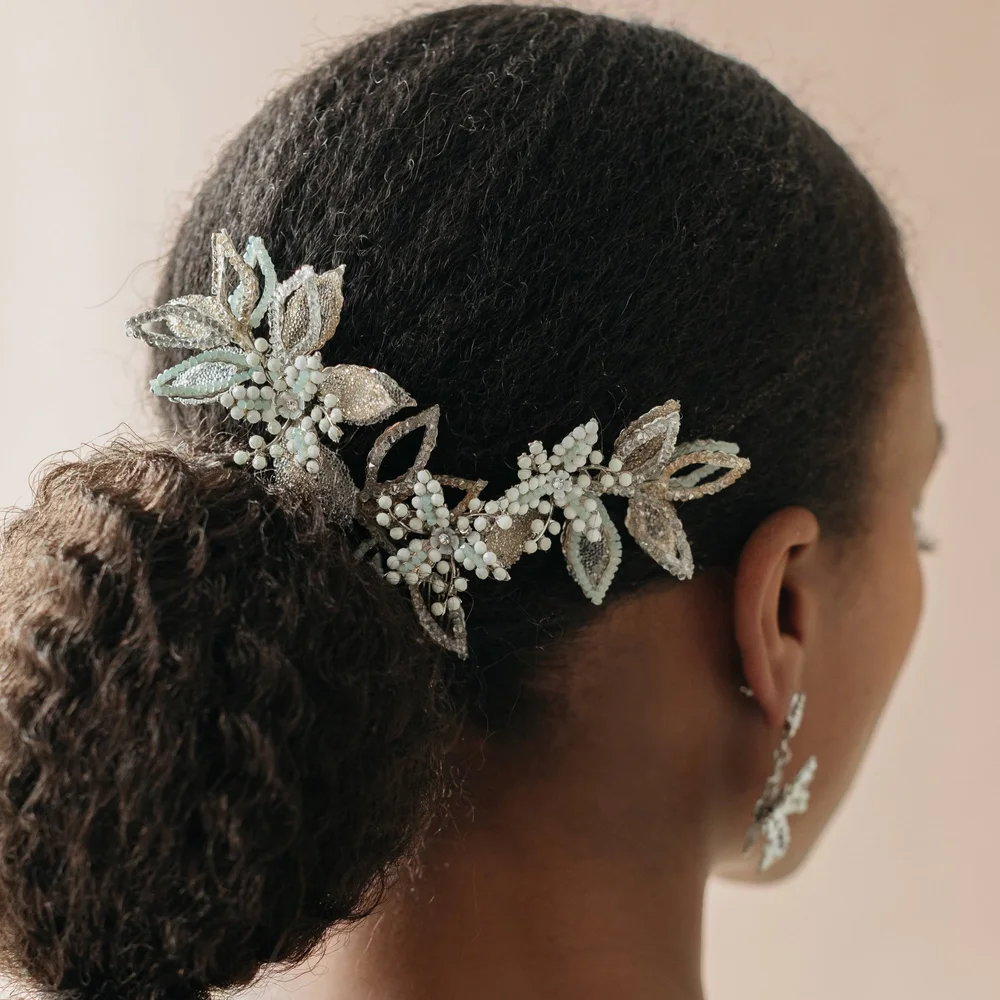 Calla Bridal Comb by Maria Elena Headpieces | The Bridal Finery display picture 1