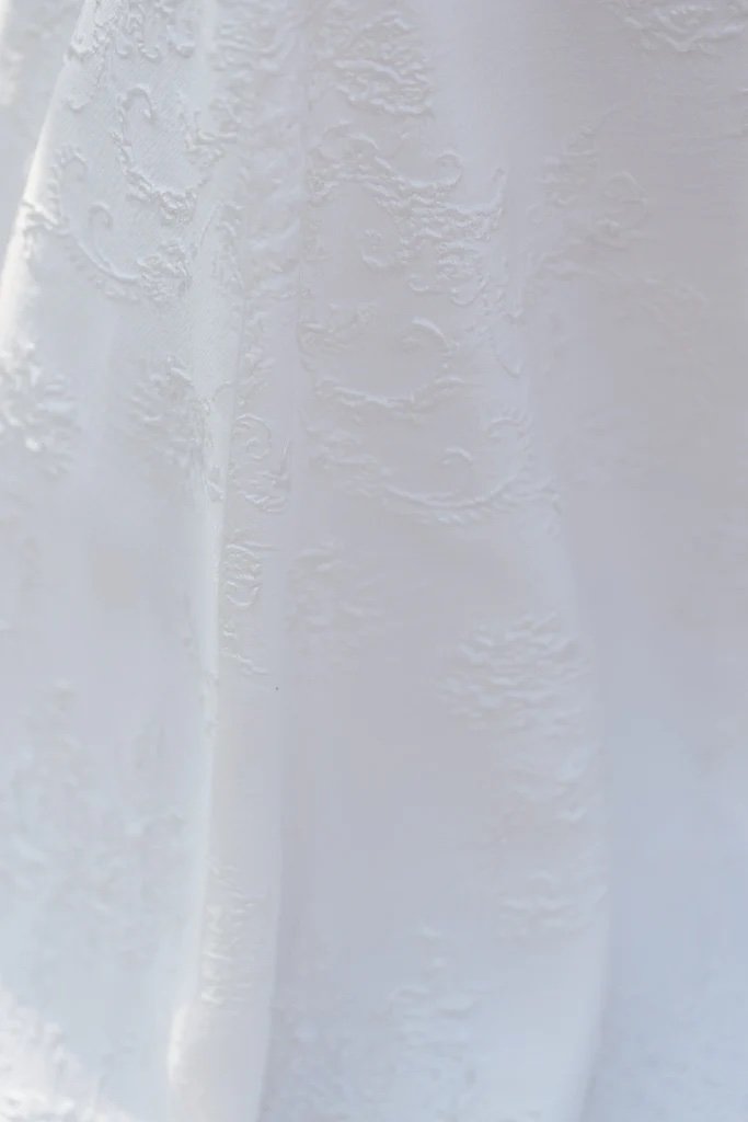 anne barge jacquard, jacquard print wedding dress, floral print wedding dress, print wedding dress