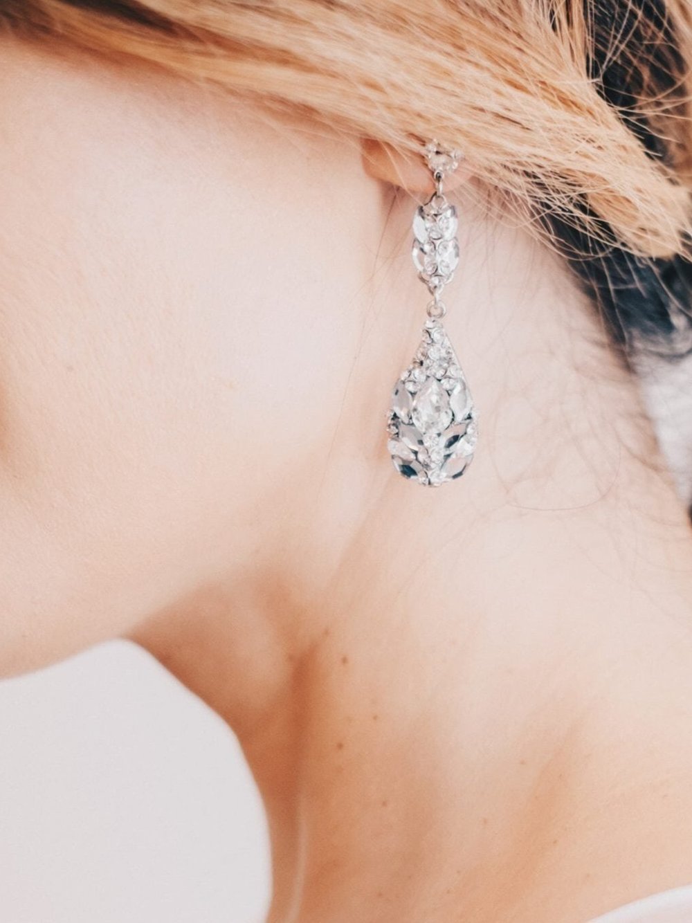 Thea Bridal Earrings