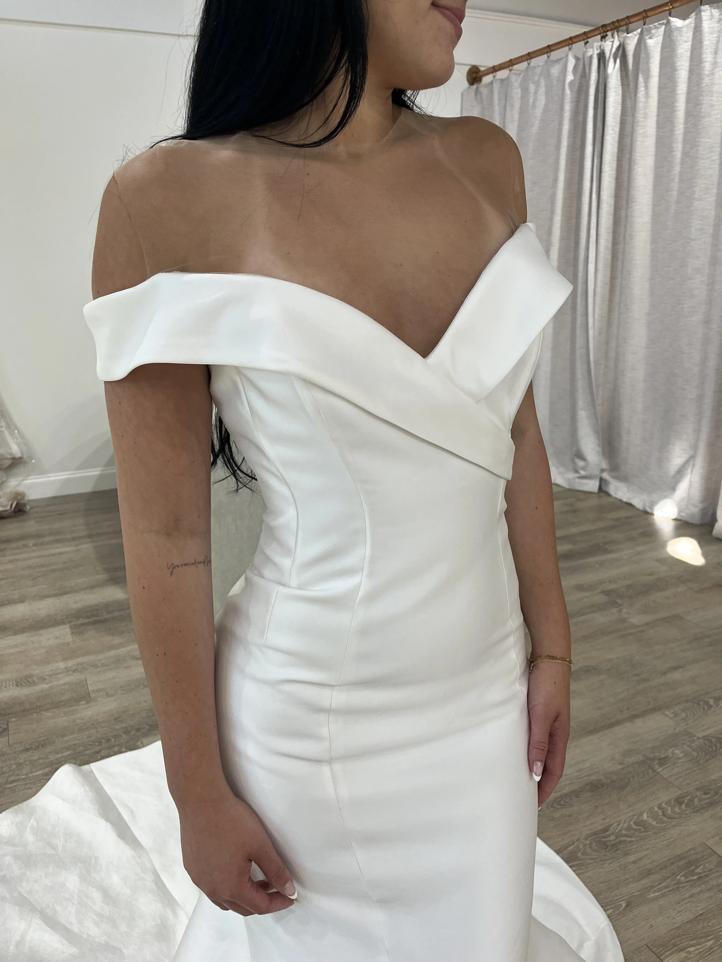 illusion neck wedding dress, illusion neckline, trumpet wedding dress, trumpet gown