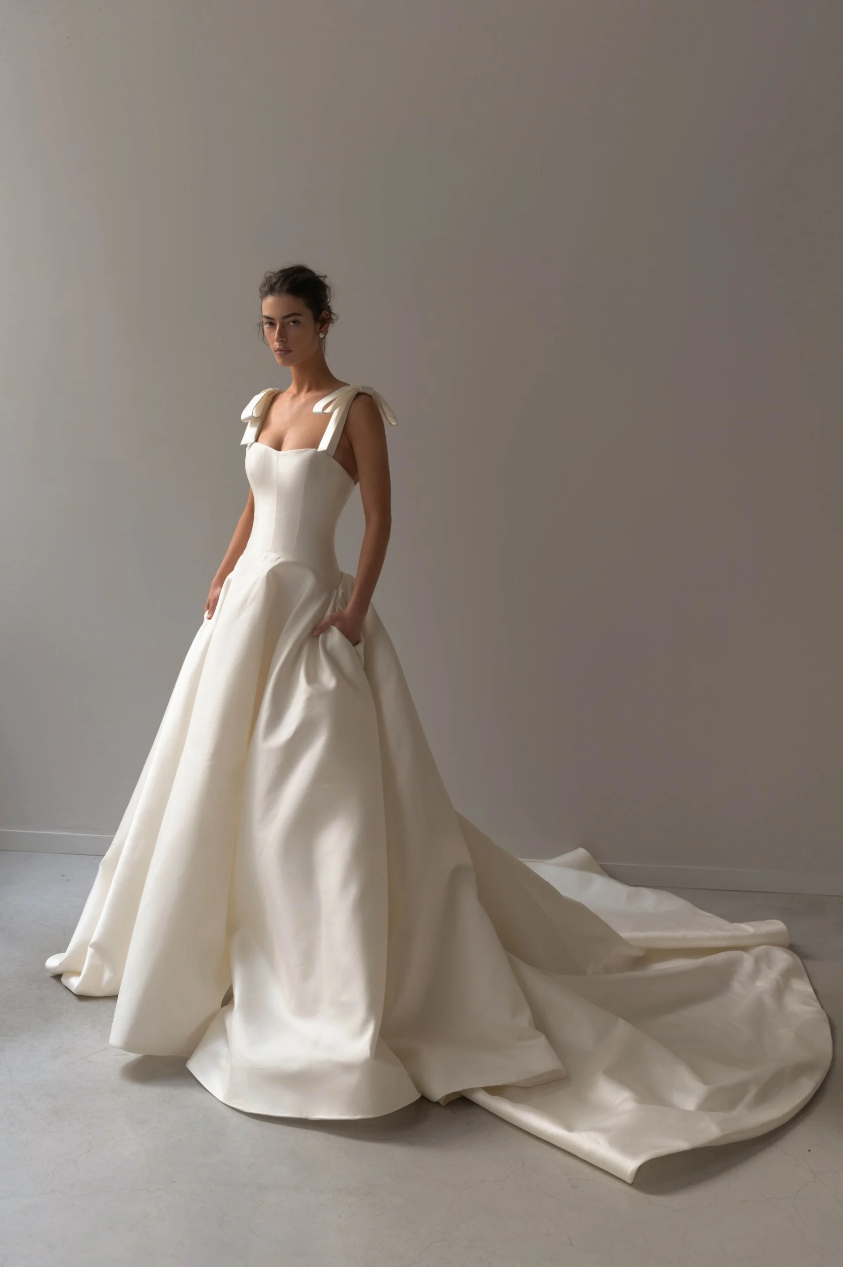 Lihi Hod She Wedding Dress