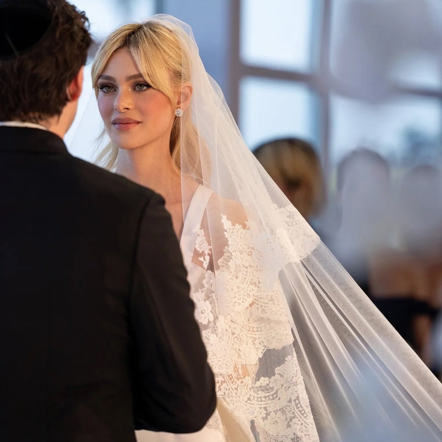 Guide to Wedding Veils