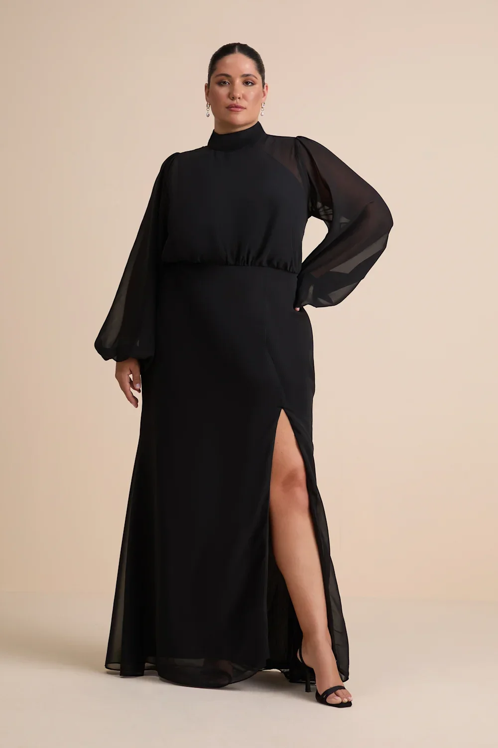 Black Long Sleeve Backless Maxi Dress for Wedding