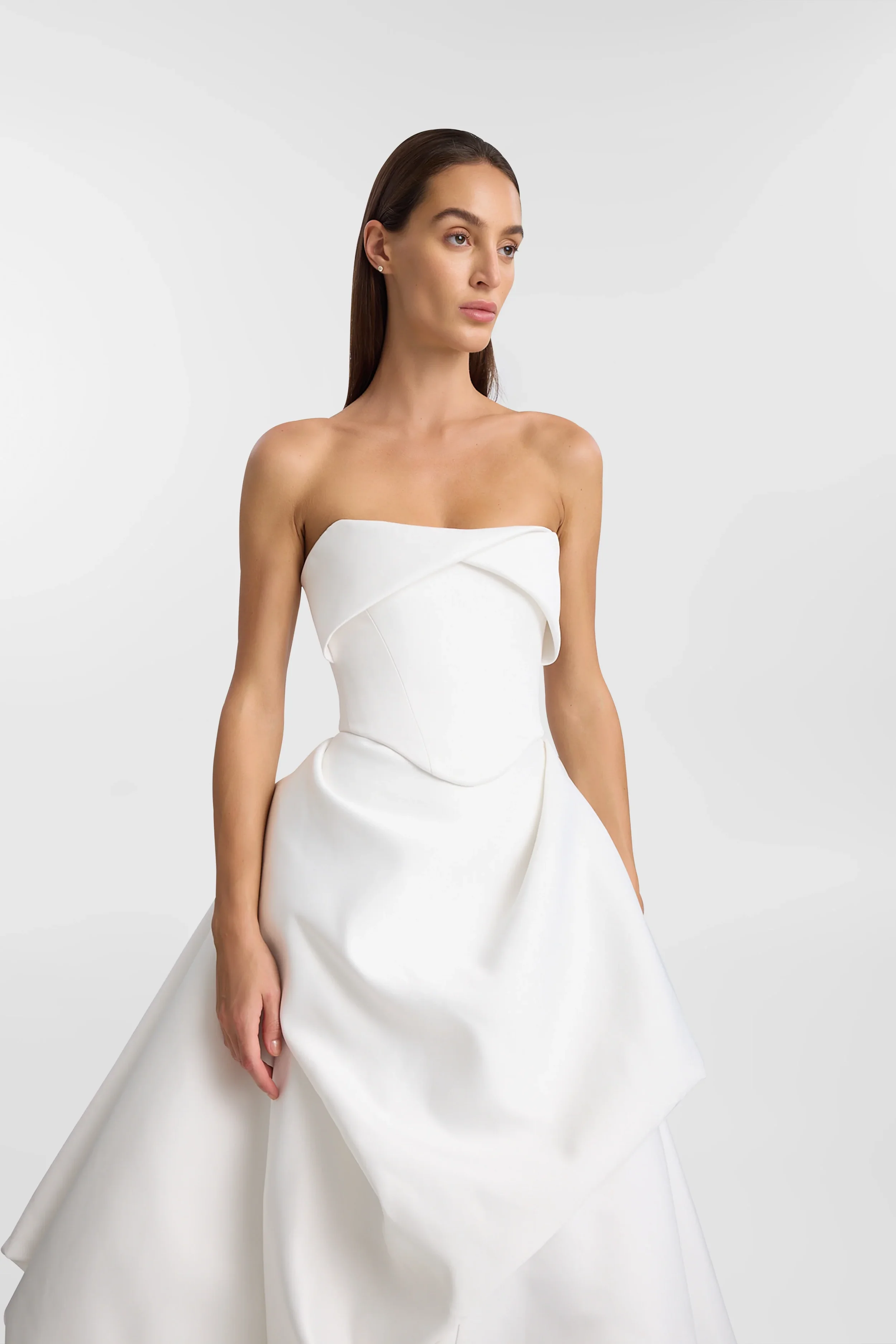 KYHAStudios-Chroma-Collection-Ecomm-Lowe-1-0068-Leo-1-0063-HR-06.webp