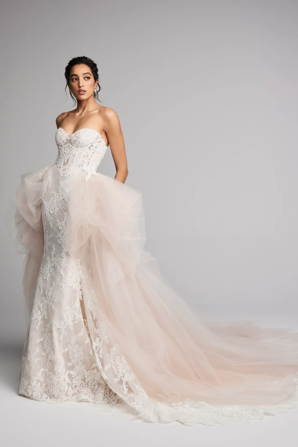 fleurine_2128_df61280a-a689-4573-8486-f41c5bc46f3c.webp