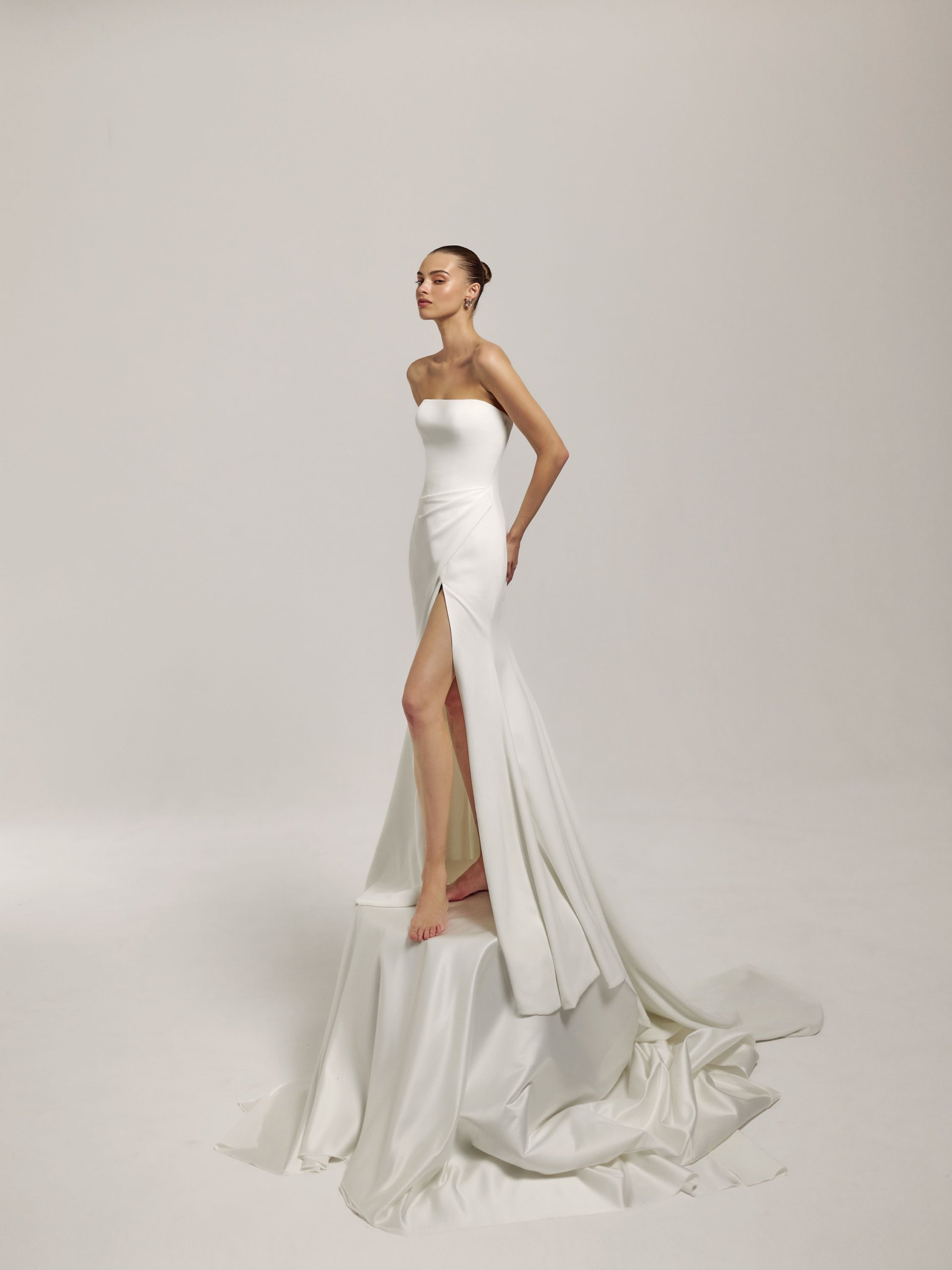 Lihi Hod Perla Wedding Dress .jpg