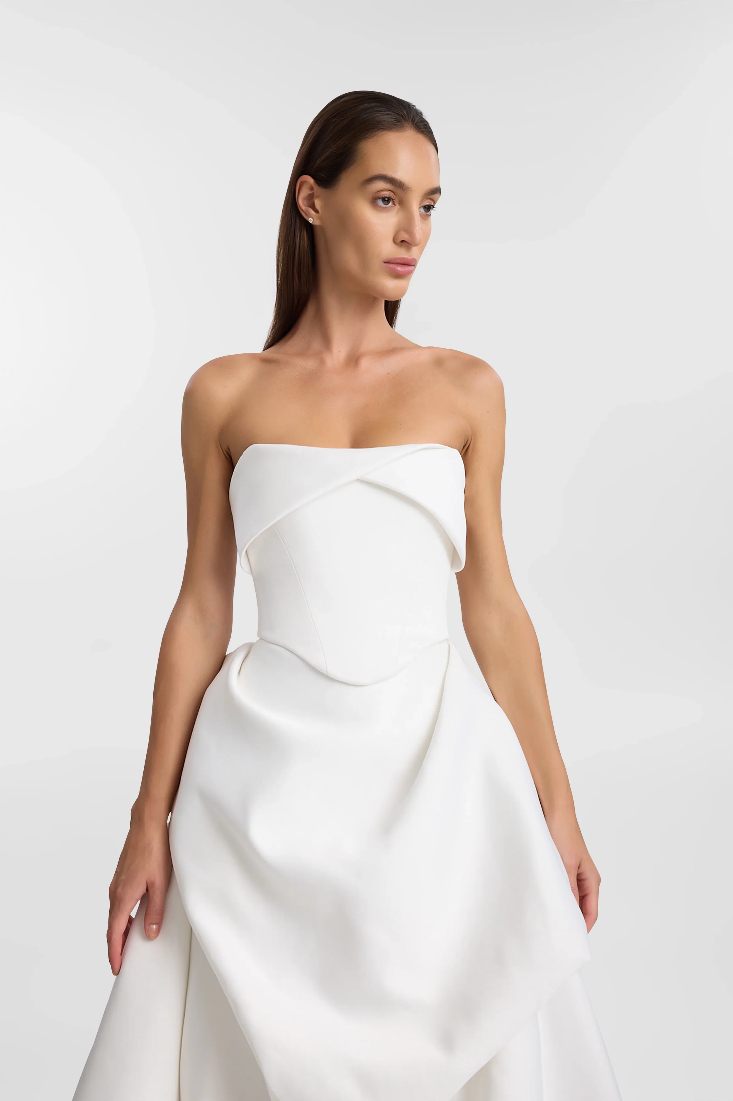 KYHAStudios-Chroma-Collection-Ecomm-Lowe-1-0068-Leo-1-0063-HR-05.webp