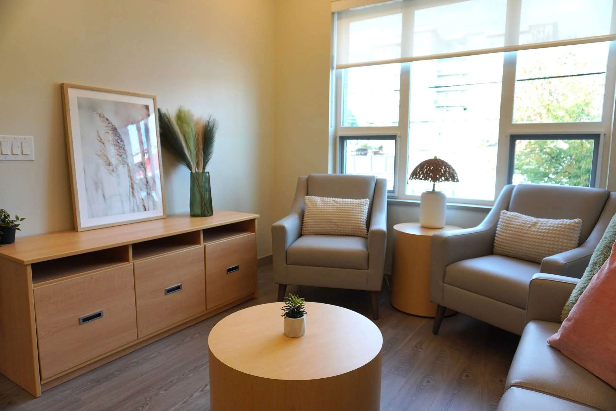 BG - One Bed Living 2.jpg