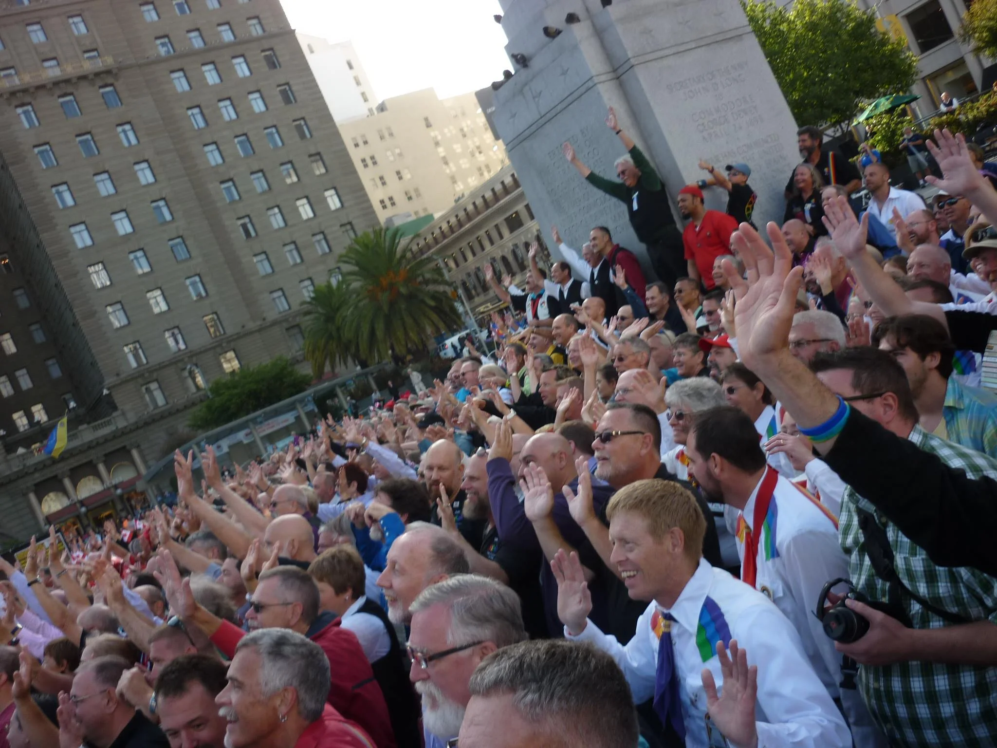 WAVING AT UNION SQUARE.jpg