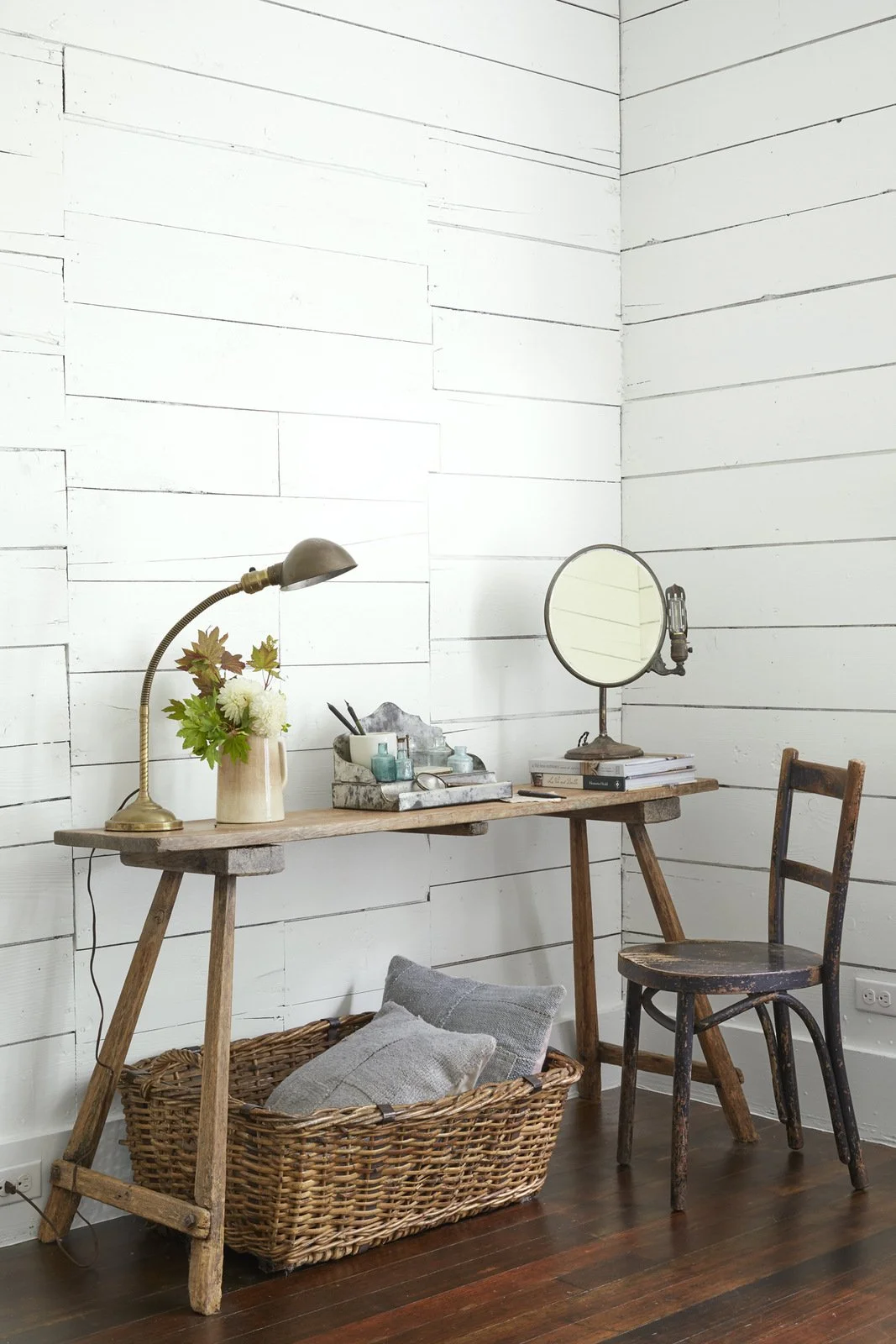 cool-calm-collected-desk-1016.jpg