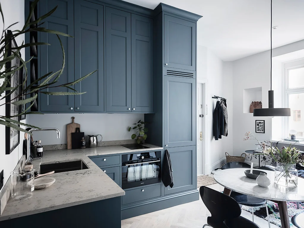 Styling with Blue Hues | House of Valentina 8.jpg