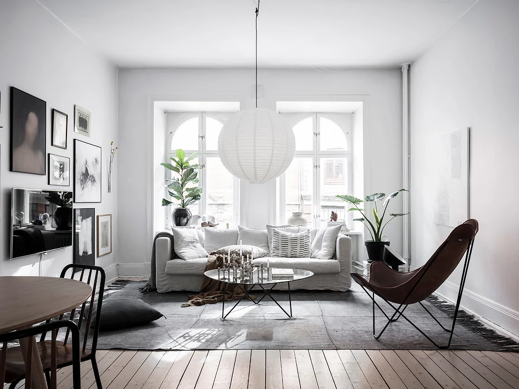 TV Photo Collage + More Ideas to Steal! | House of Valentina.jpg