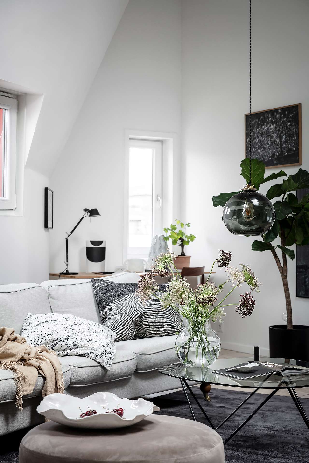 Add Comfy Pillows + a Throw to Make it Cozy