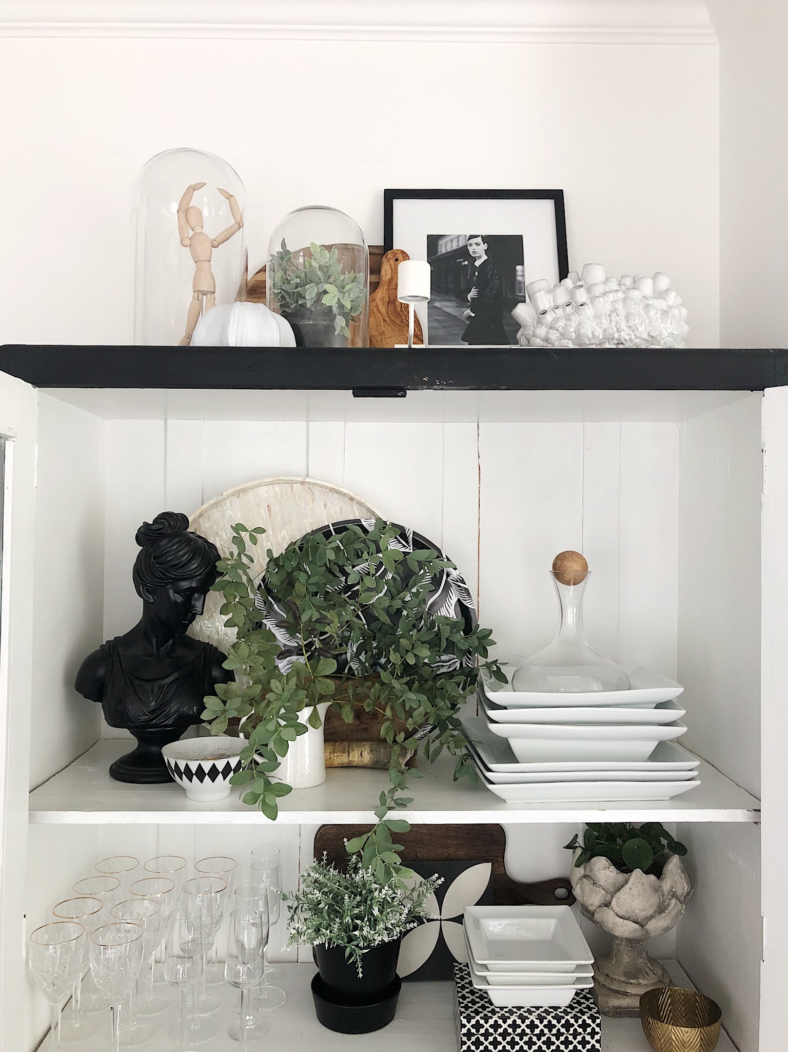 YOUR SHELVES &  CHINA CABINET : How to style Them! | House of Valentina