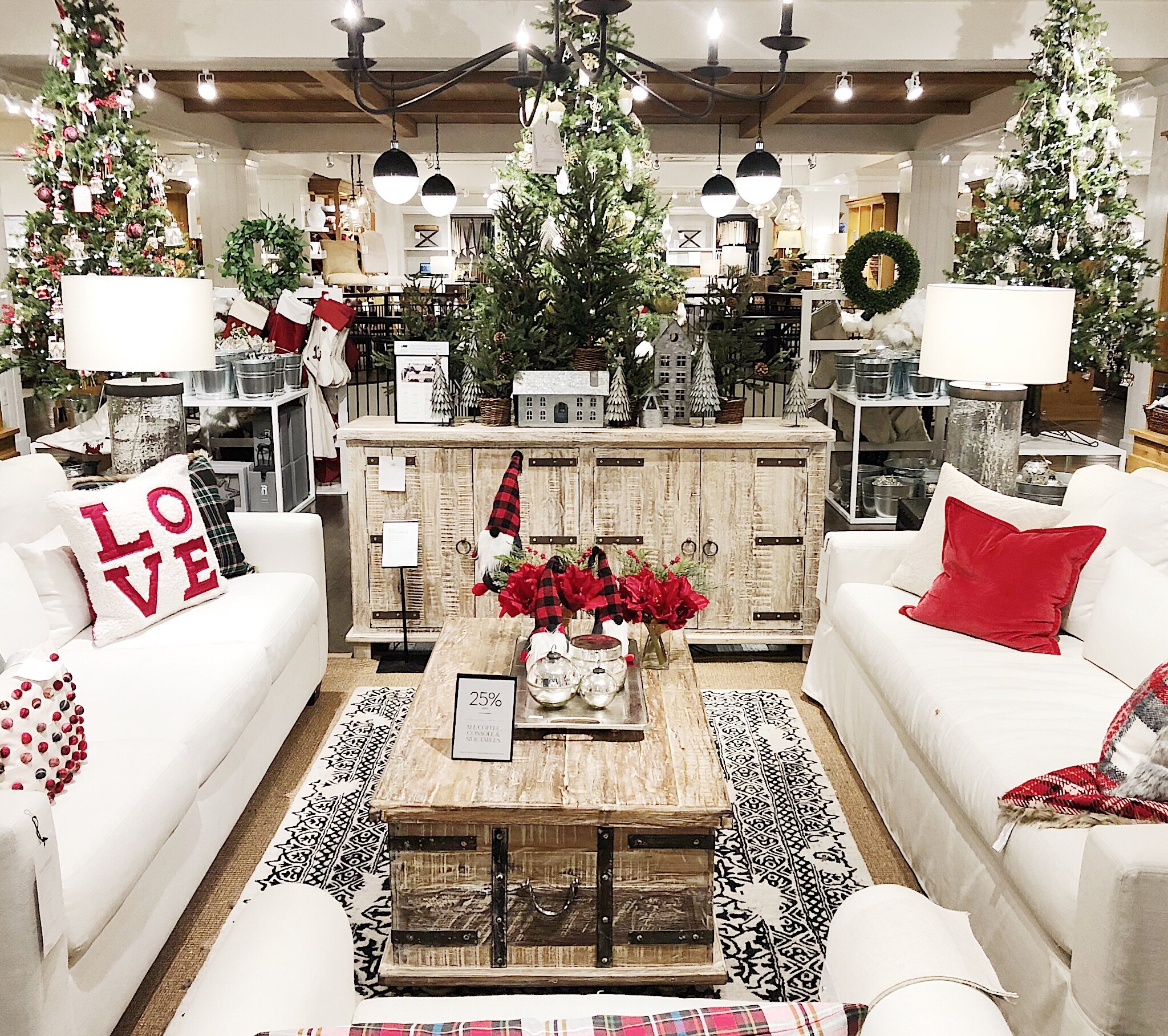 Pottery Barn Holiday Collection | House of Valentina