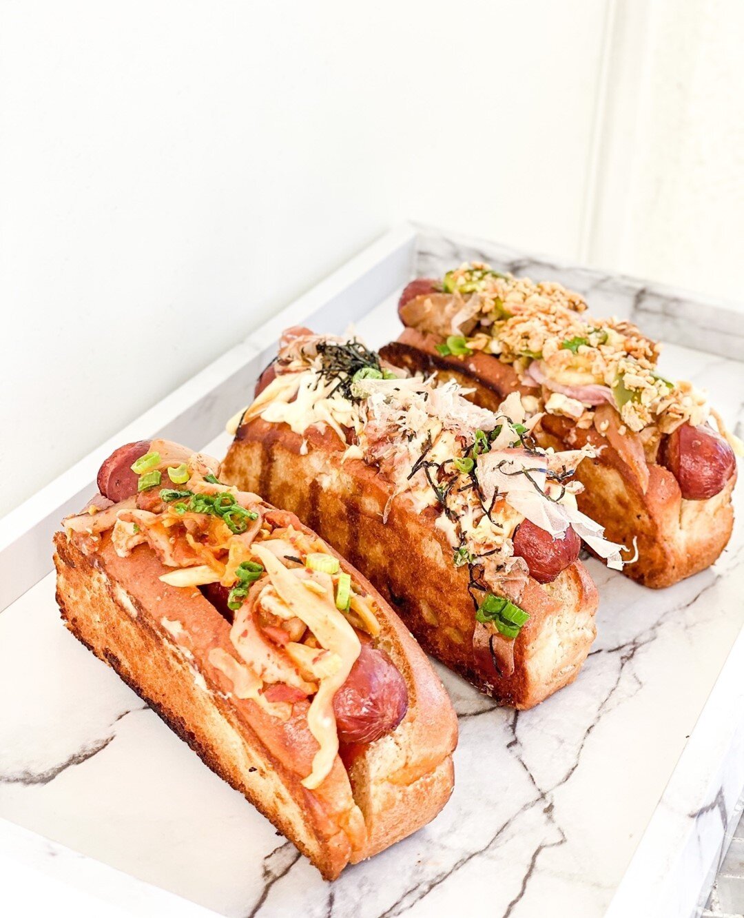 Celebrate National Hot Dog Day! 🌭✨⁠ ⁠
Love the marble aesthetic as styled by @eatswithfarrah with our street food hot dogs!⁠
⁠
📷: Use our hashtag #getitstoned or @namustonepot for a chance to be featured⁠
⁠
#namustonepot #namusf #sanfrancisco #sf #