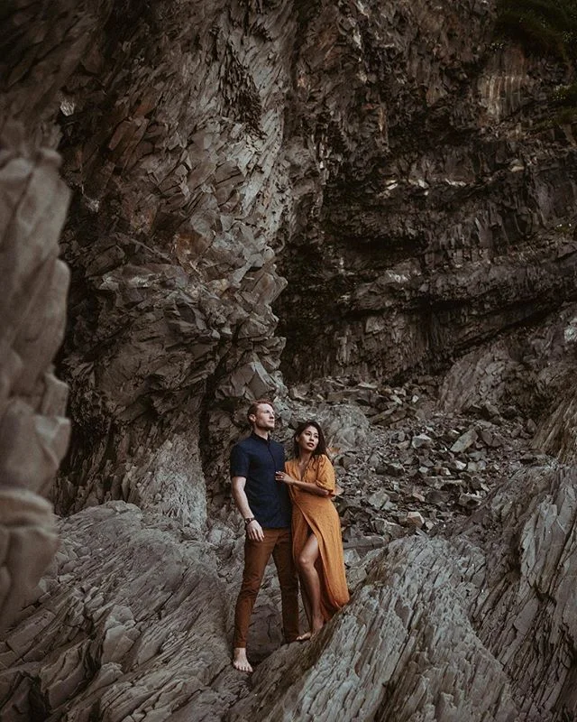 I spent today exploring the southern coast of Iceland with Louise and Cameron. I hadn't seen them since shooting their wedding one year ago in Oregon, so meeting them across the world was pretty much the best. It was freezing and windy and we were so