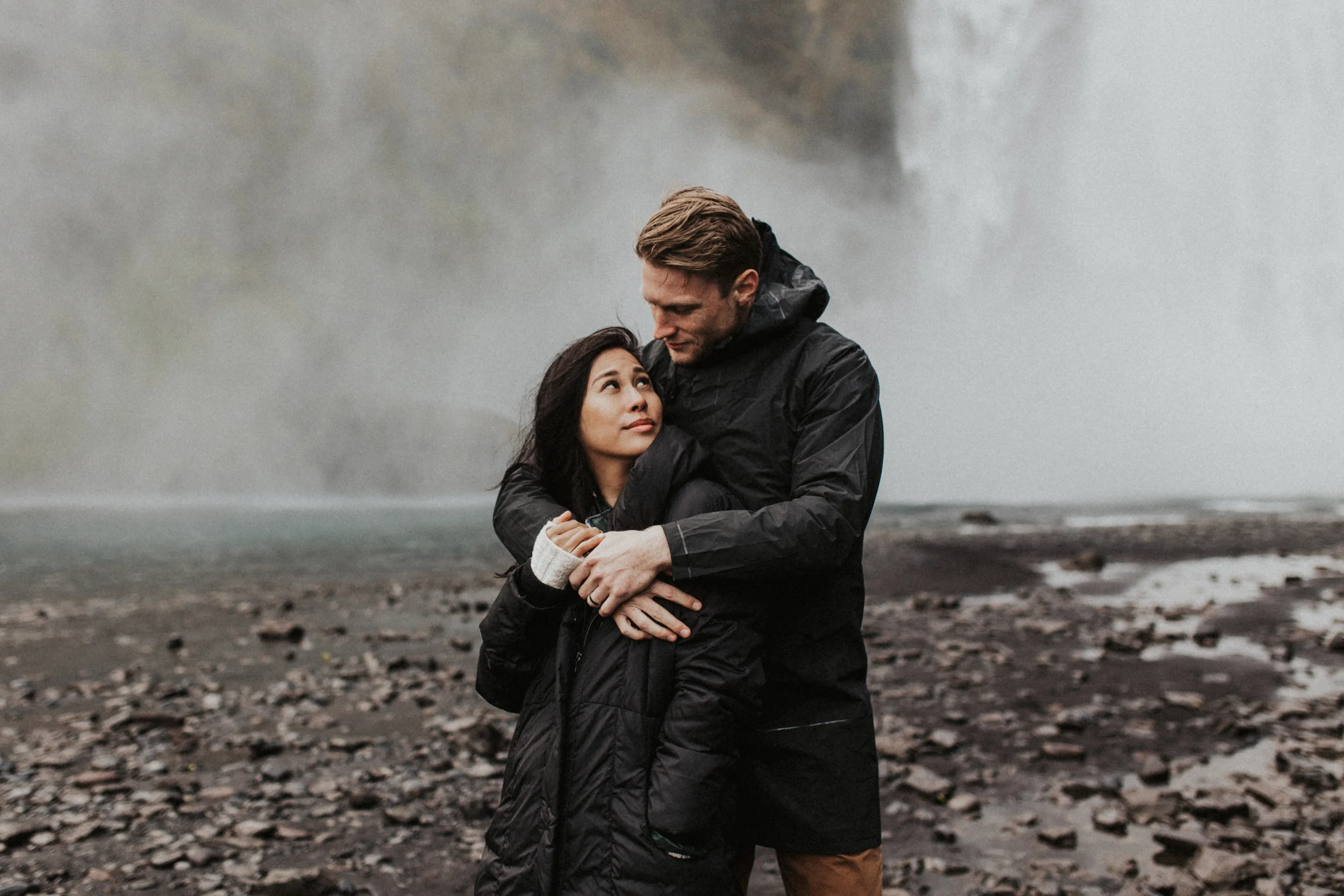 Skógafoss waterfall couples anniversary photo session.jpg