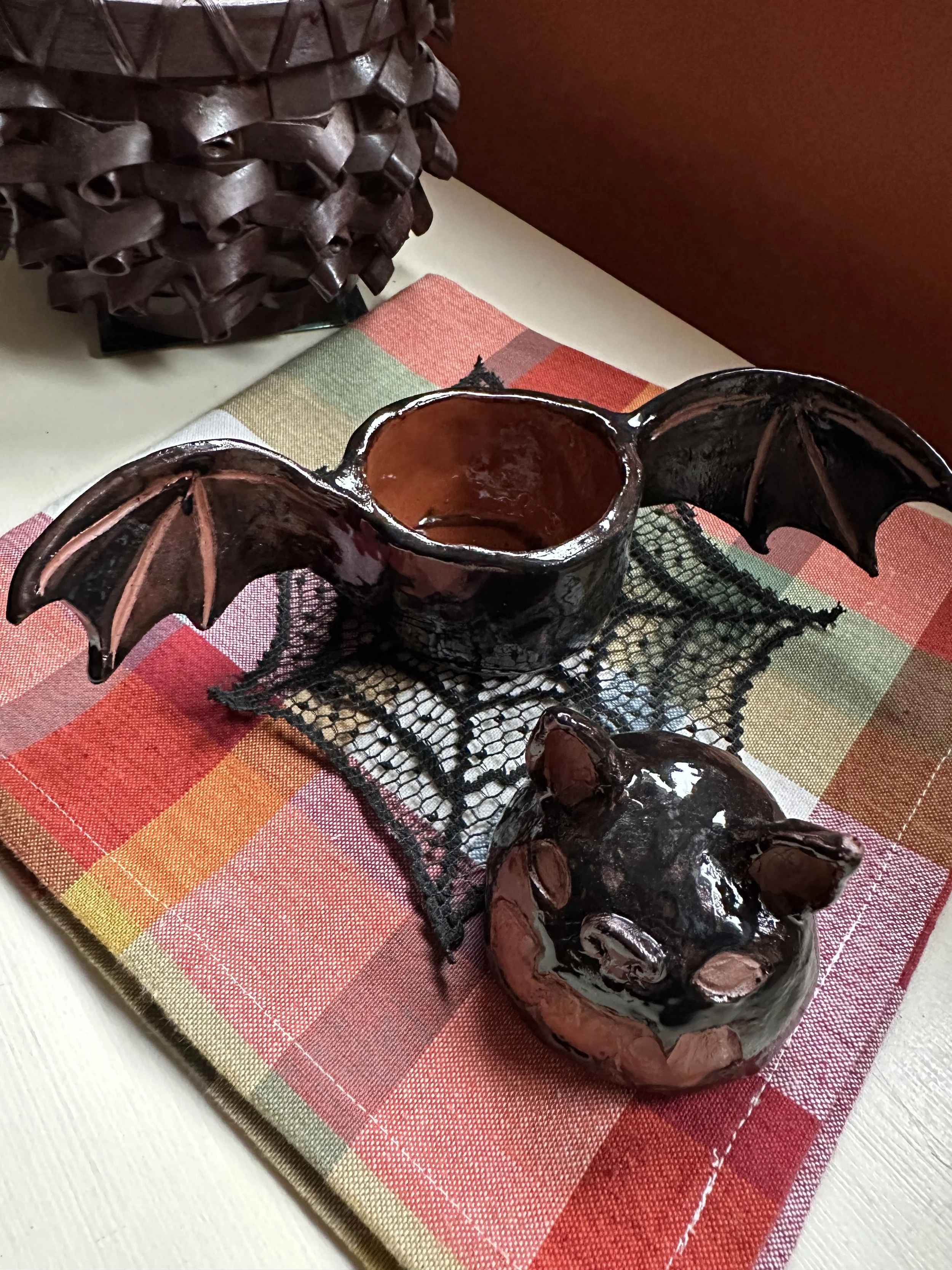 HappyBatSugarBowl4.jpg
