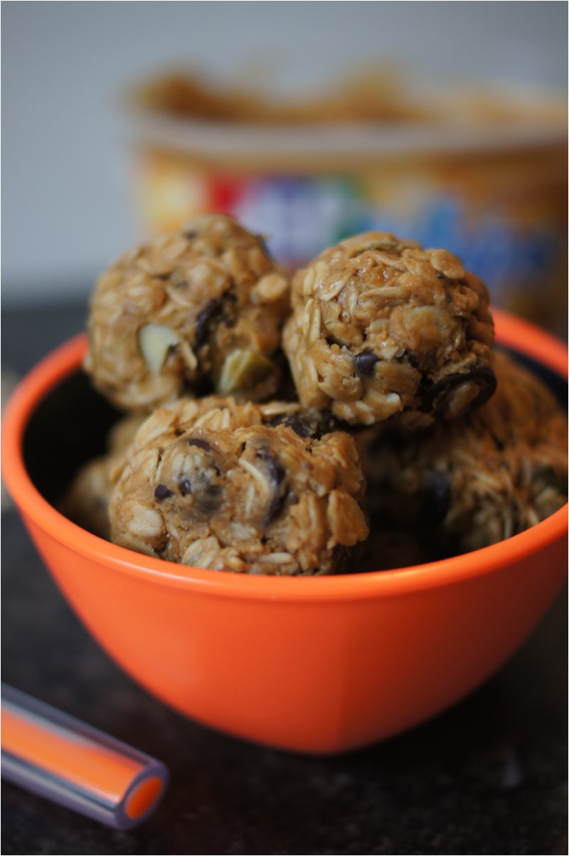 Dark Chocolate Peanut Butter Pumpkin Bites