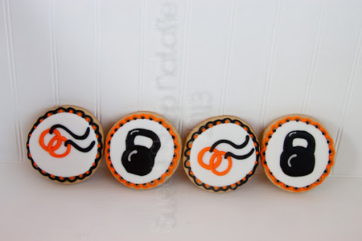 crossfit bridal cookies (2 of 4)