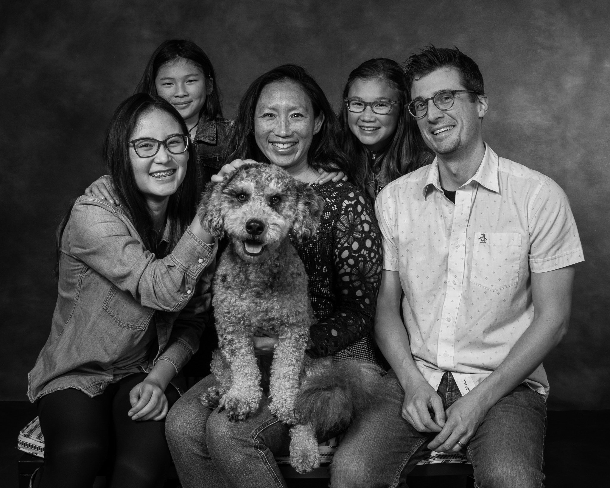 Family Portrait with Mandu-1.jpg