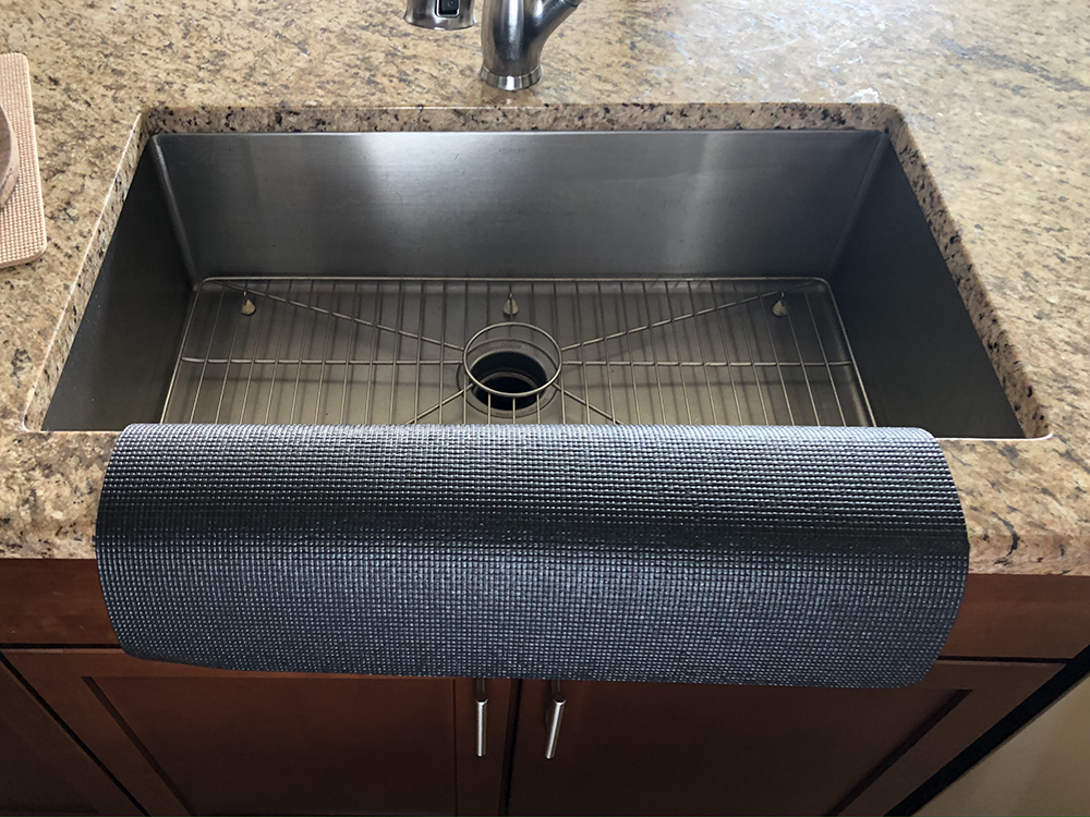 White Kitchen SINK EDGE GUARD, Protects Granite From Chipping, Countertop  Mat, Drip Catcher, Water Splash Guard, 13.5 in Wide X 23 in Length 