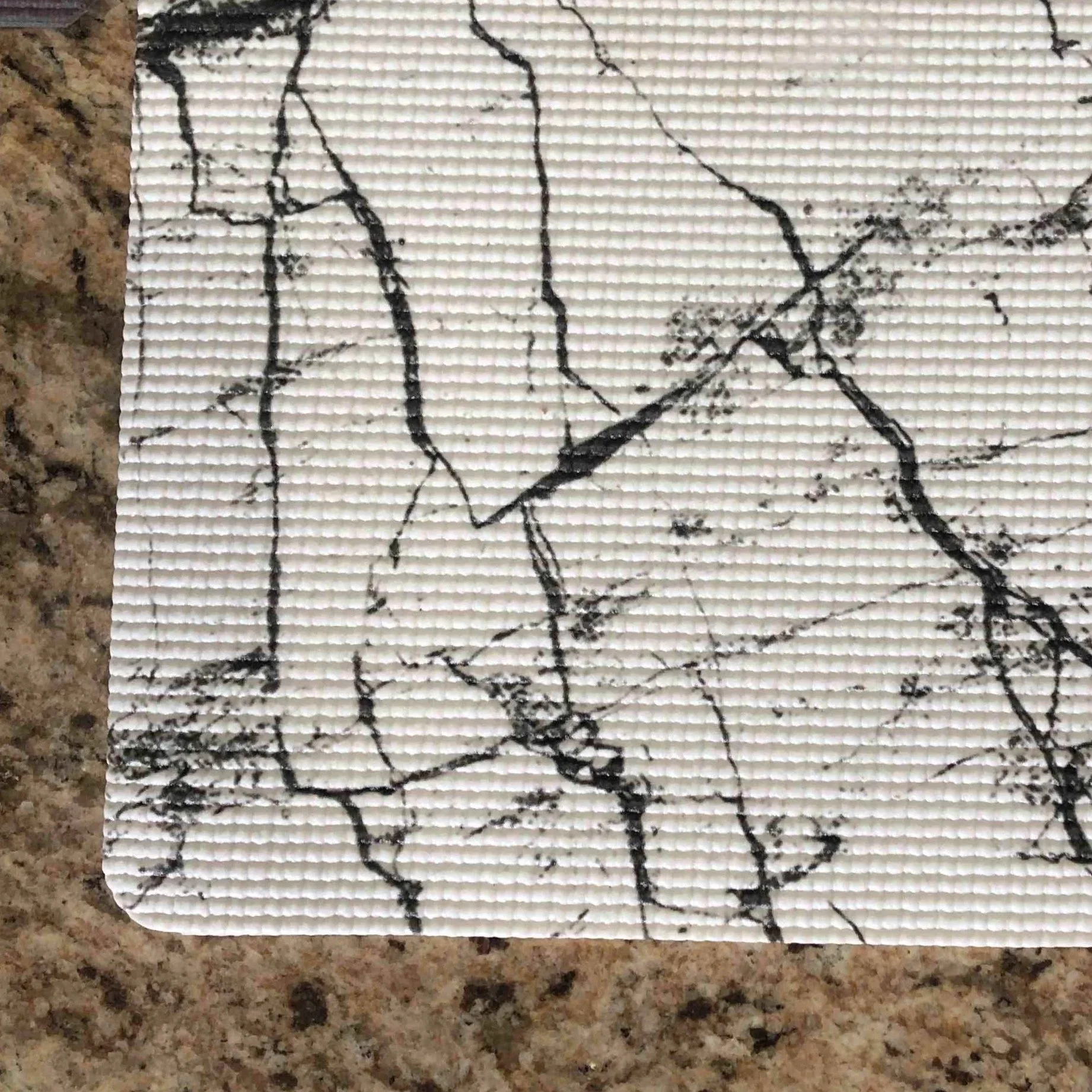 White+Marble+Corner+Color.jpg