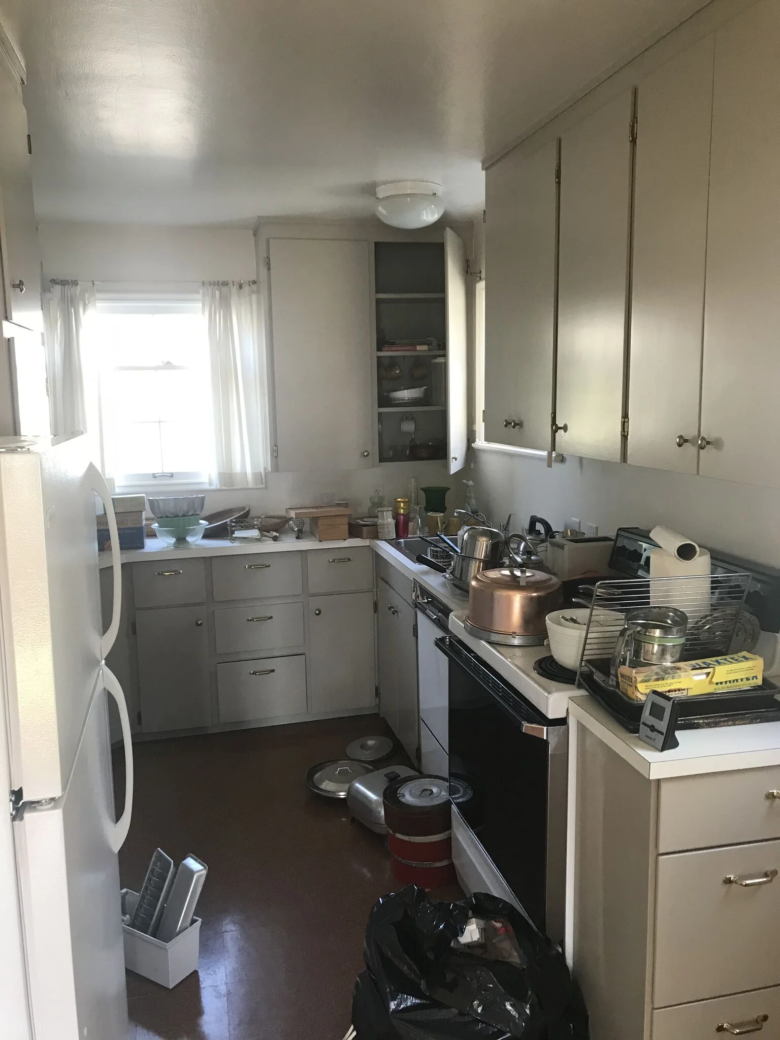 This old space lacked function, light and style.