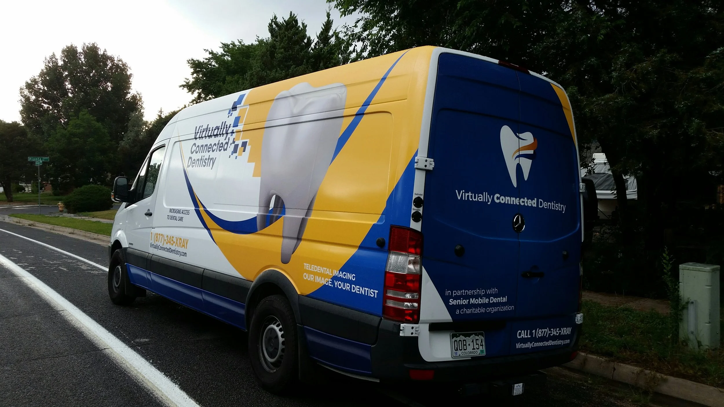 TeleDentistry vehicle.jpg