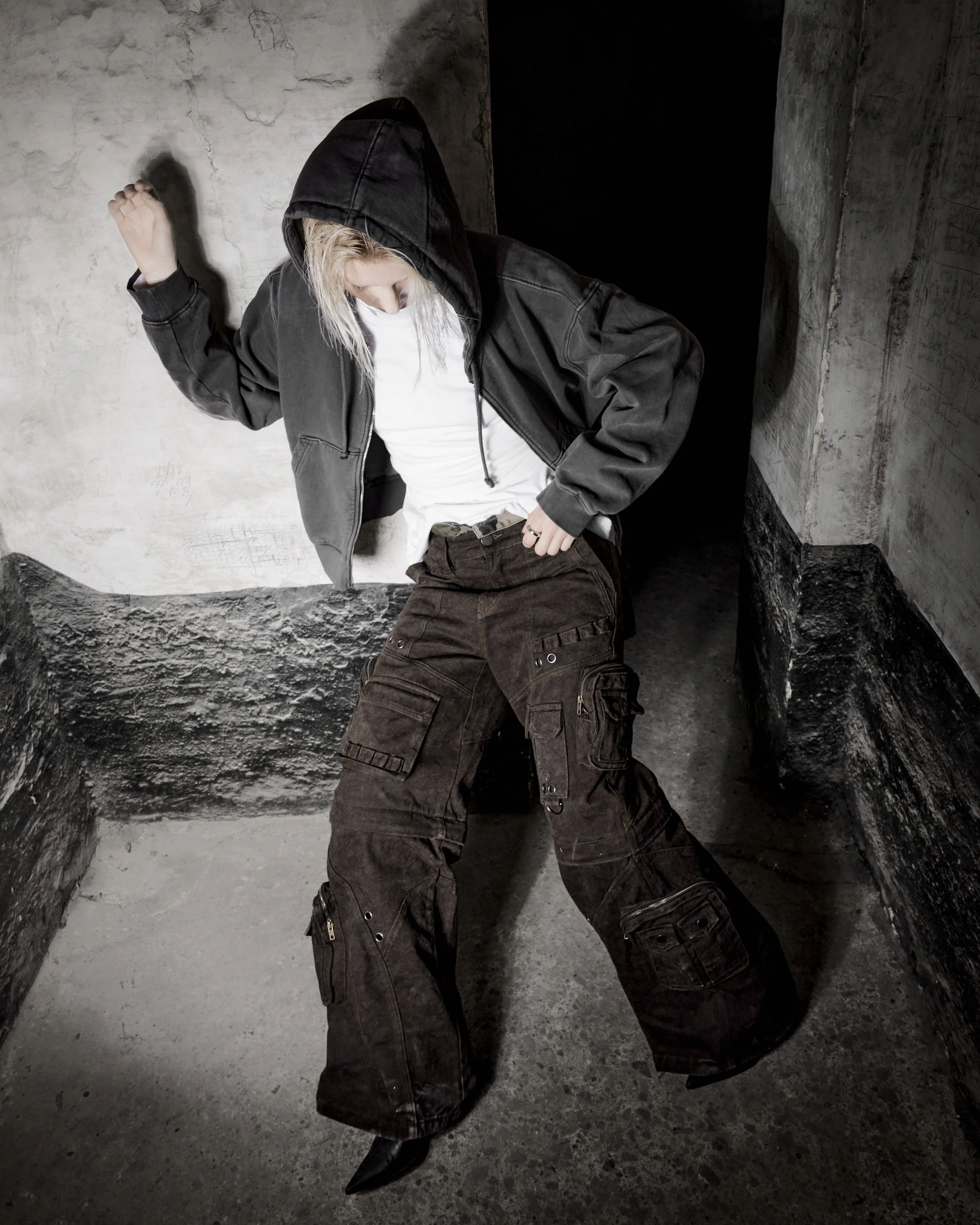 Moonlight Mansion Mud Campaign 03.jpg