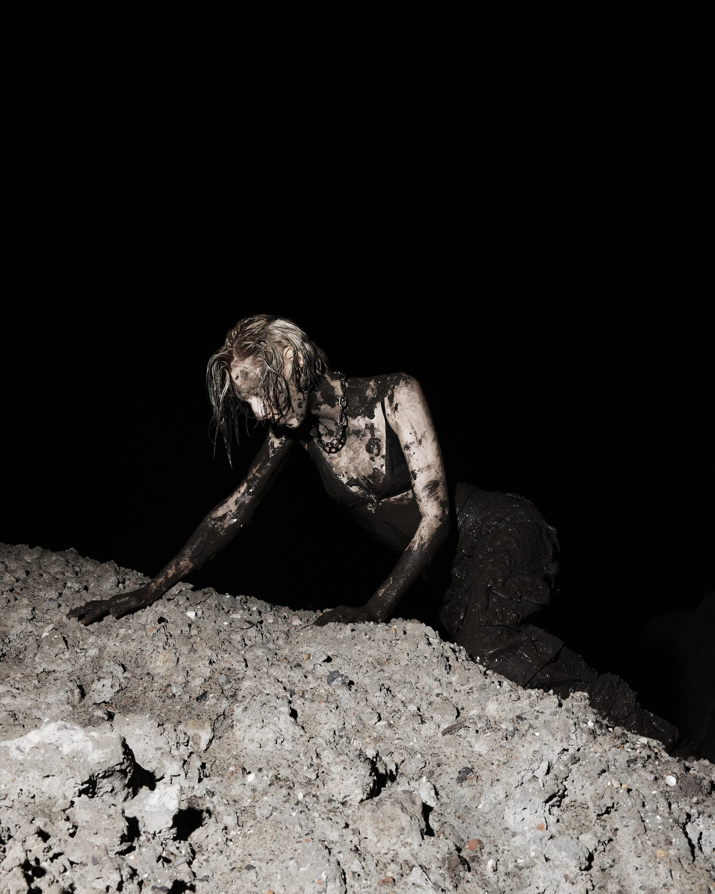Moonlight Mansion Mud Campaign 024.jpg