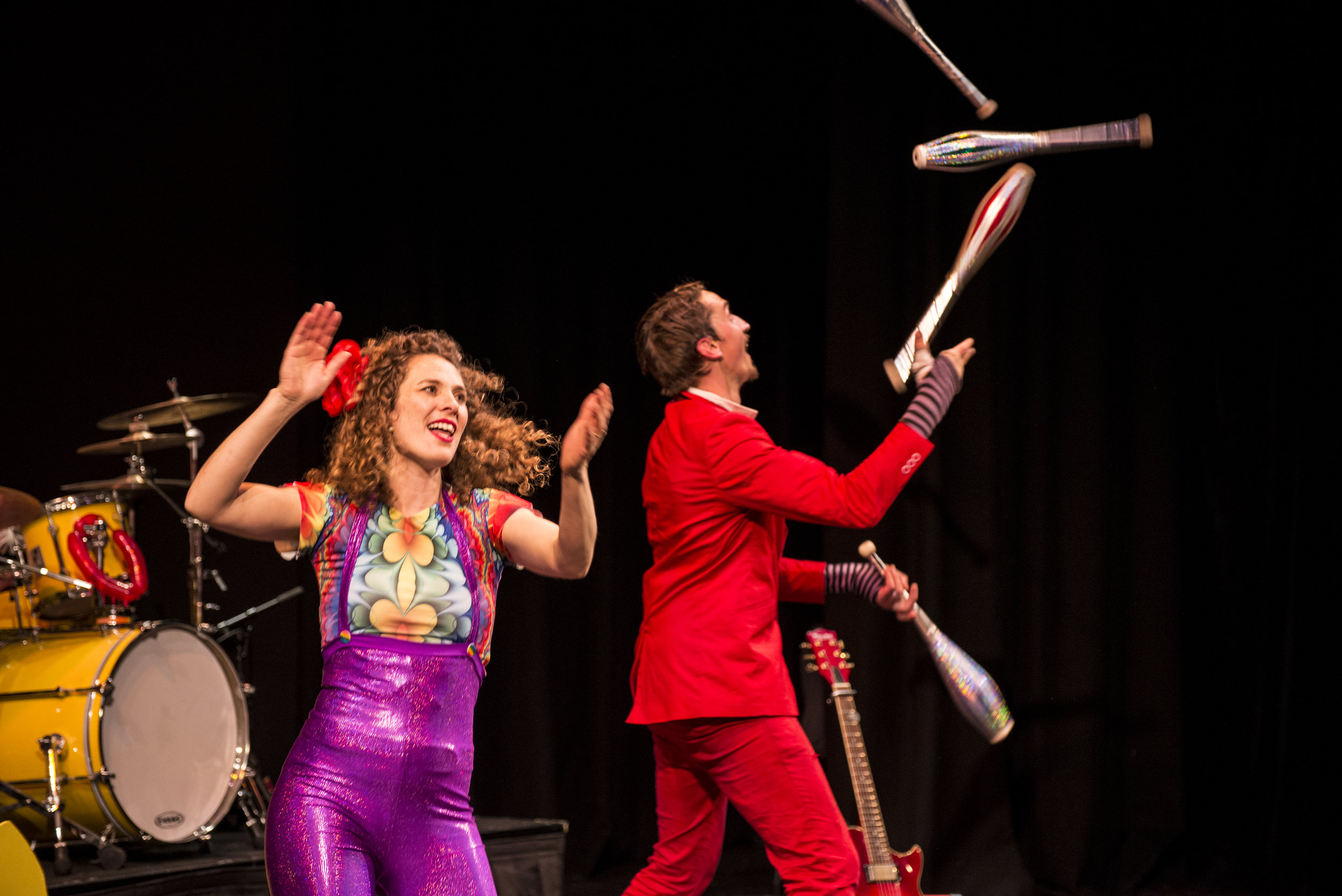 Ruby Ray & The Funky Monkeys Circus Band Gettin Happy! Photo by Ian Toohill.jpg