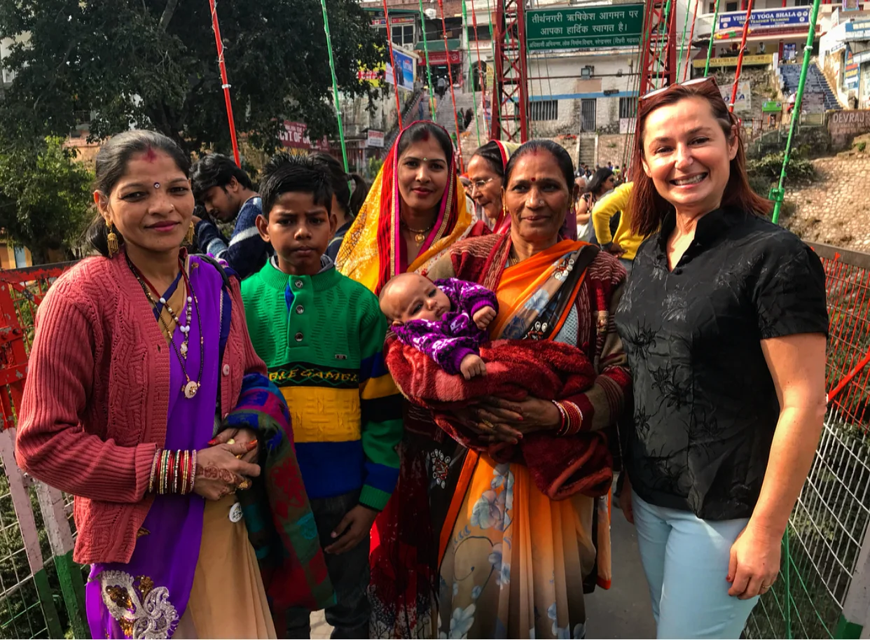 My momma and a local Indian family wearing beautiful bright colours.