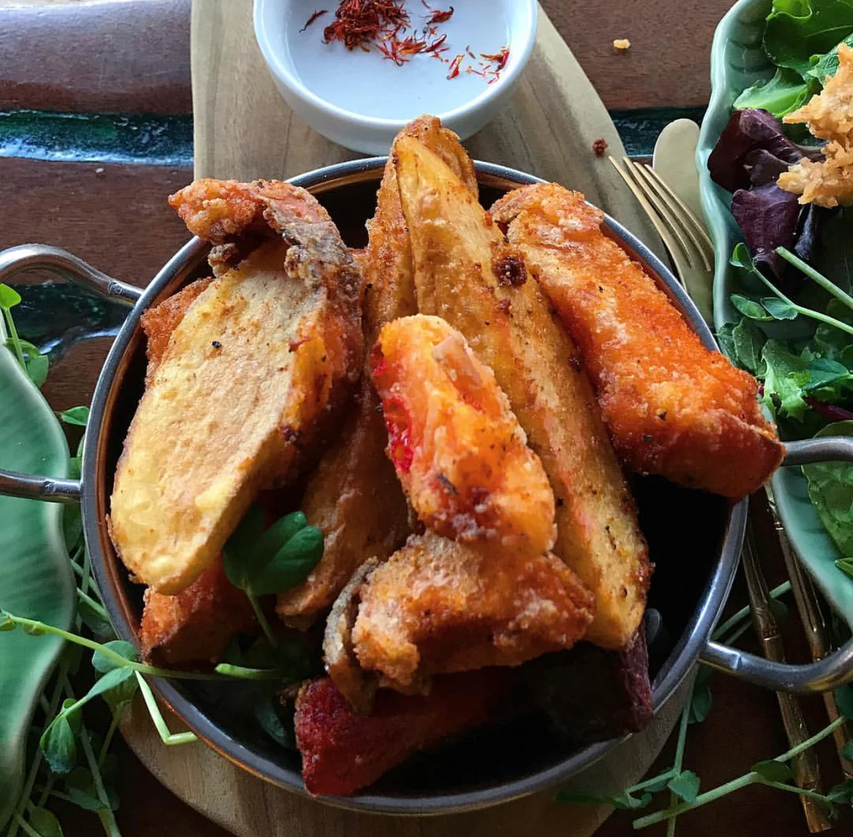 Sweet potato & beetroot fries with a vegan garlic aioli from Elixiba on the Sunny Coast. 