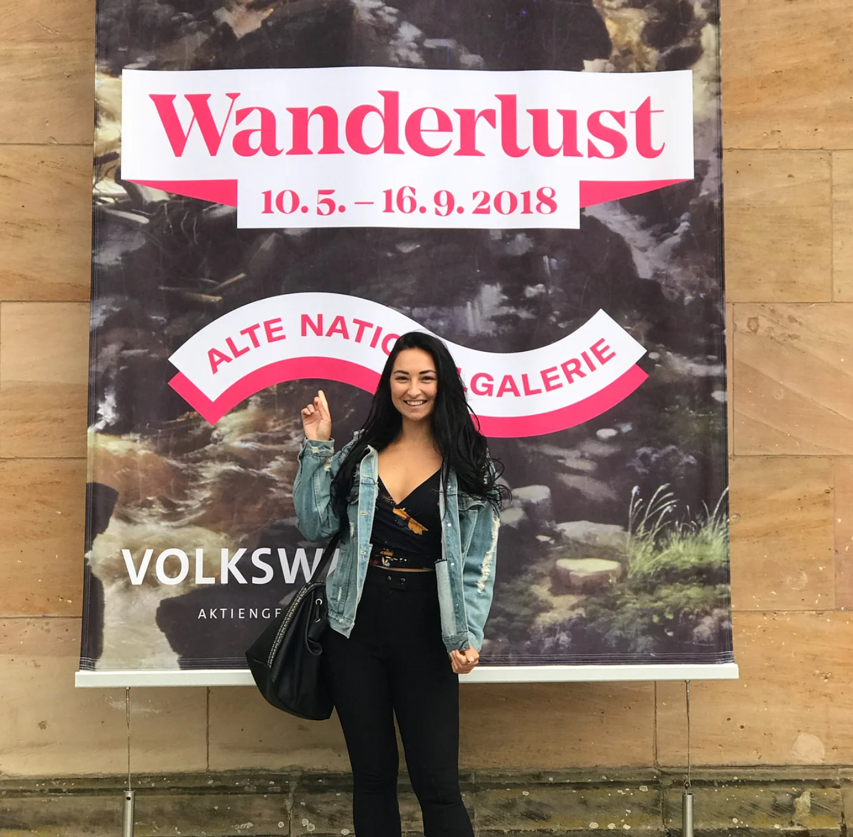 Ich habe Wanderlust (I have the desire to travel).