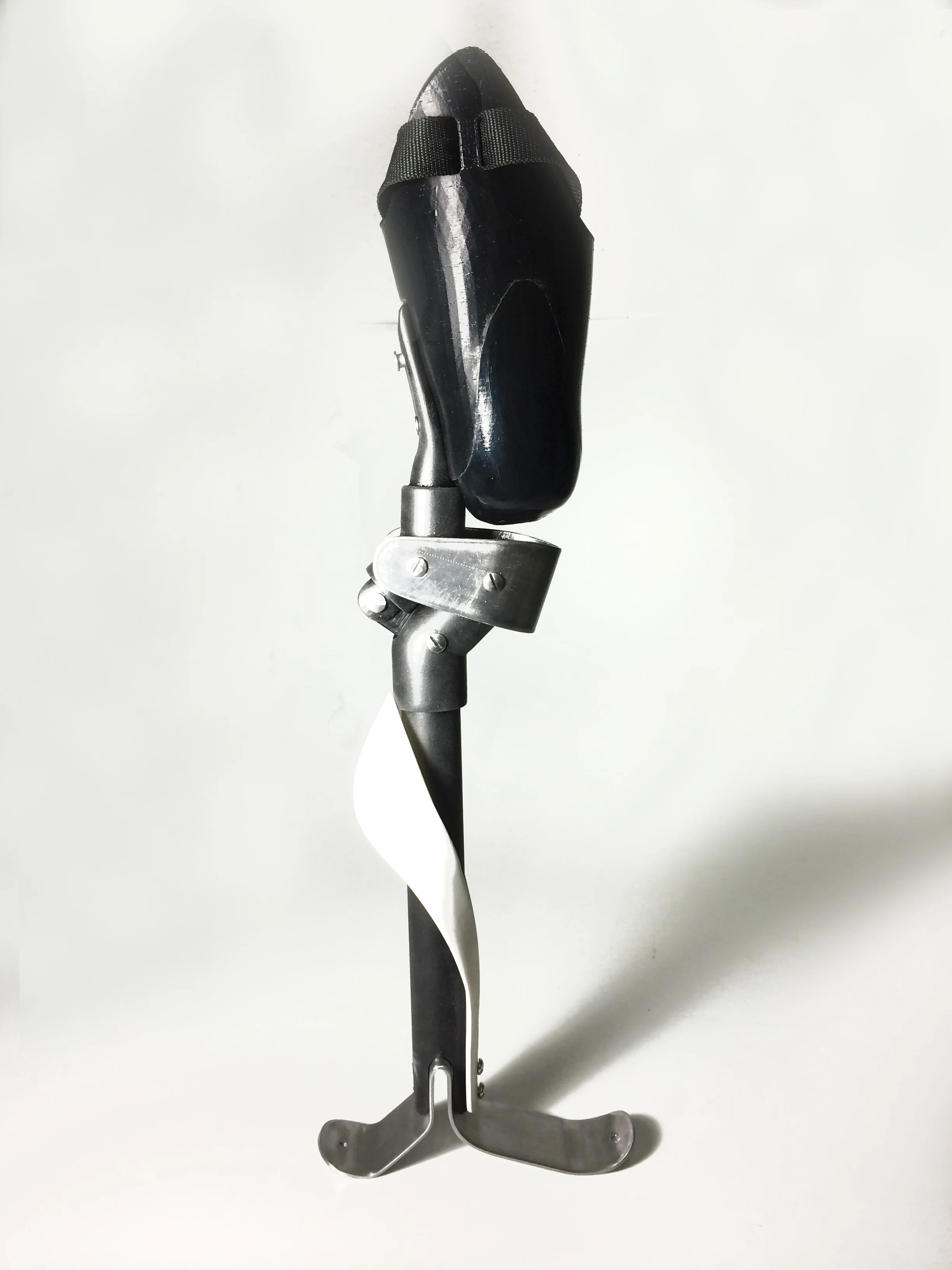 natalie side view.jpg