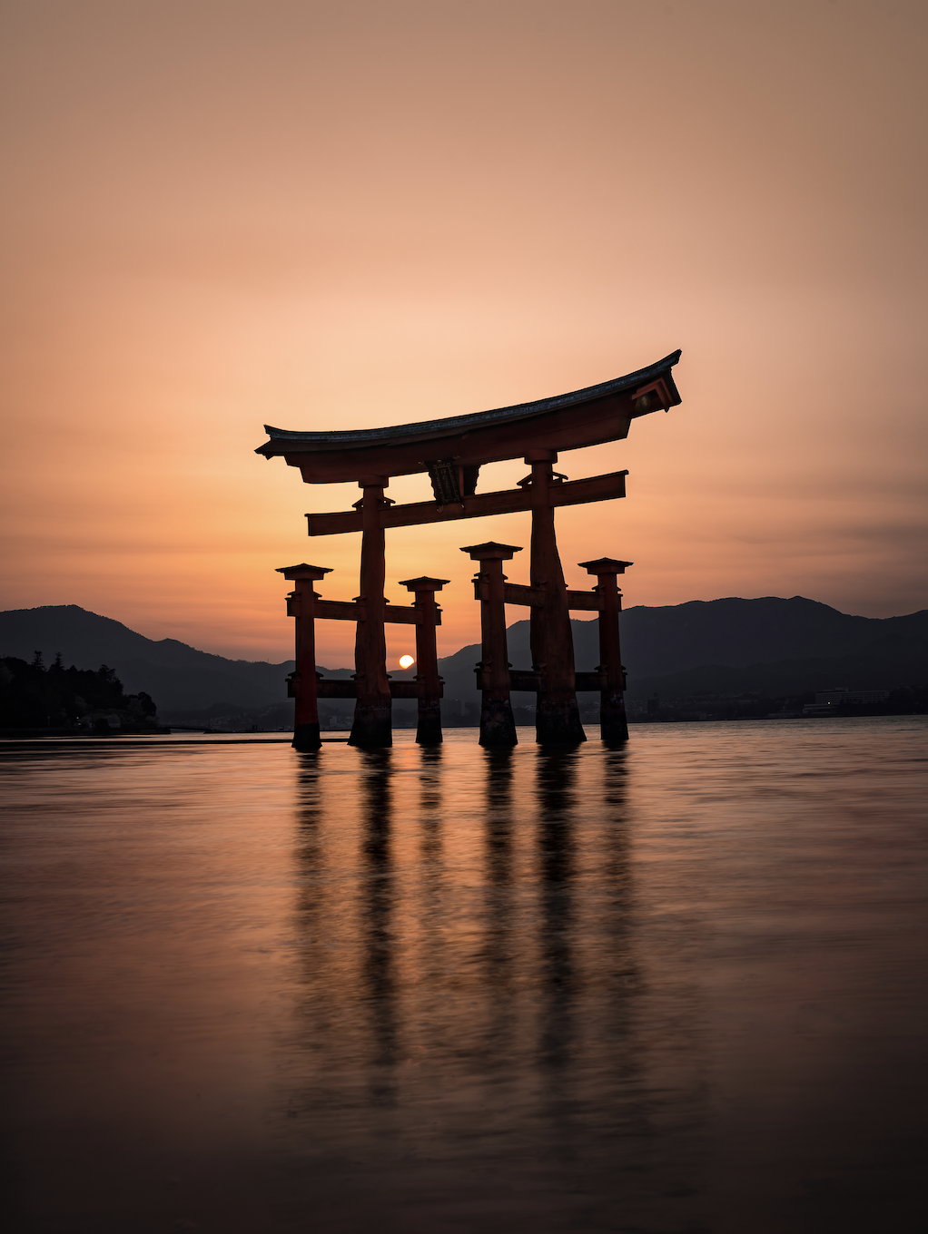  Lost in Japan #8 - Hiroshima, 2018 | Edition 2 / 5 | 64 x 54 in | 135 x 160 cm | Pigment Print 