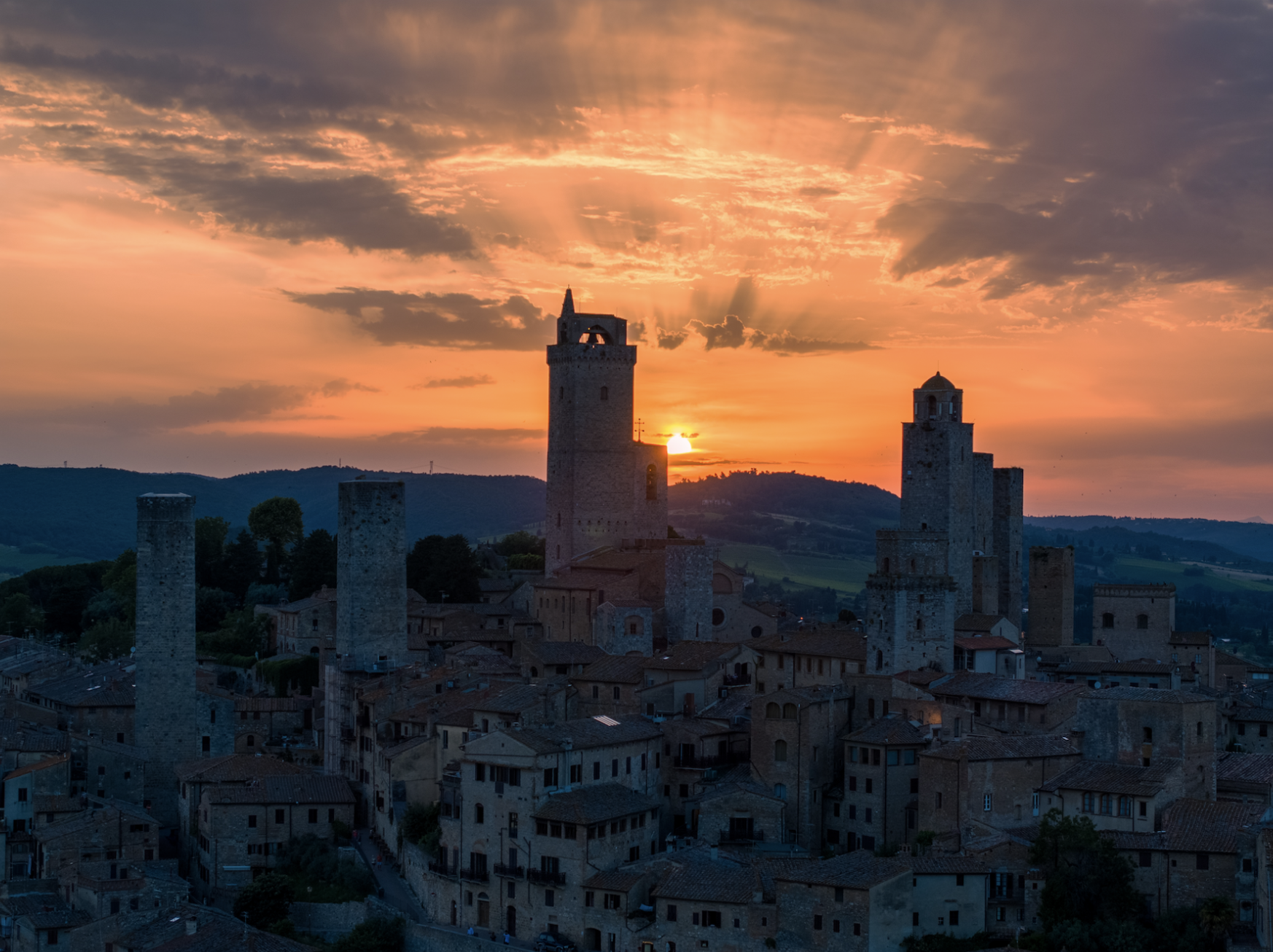  Tuscan Towers- San Gimignano, 2023 | Edition 1 / 5 | 60 x 40 in | 150 x 100 cm | Pigment Print    