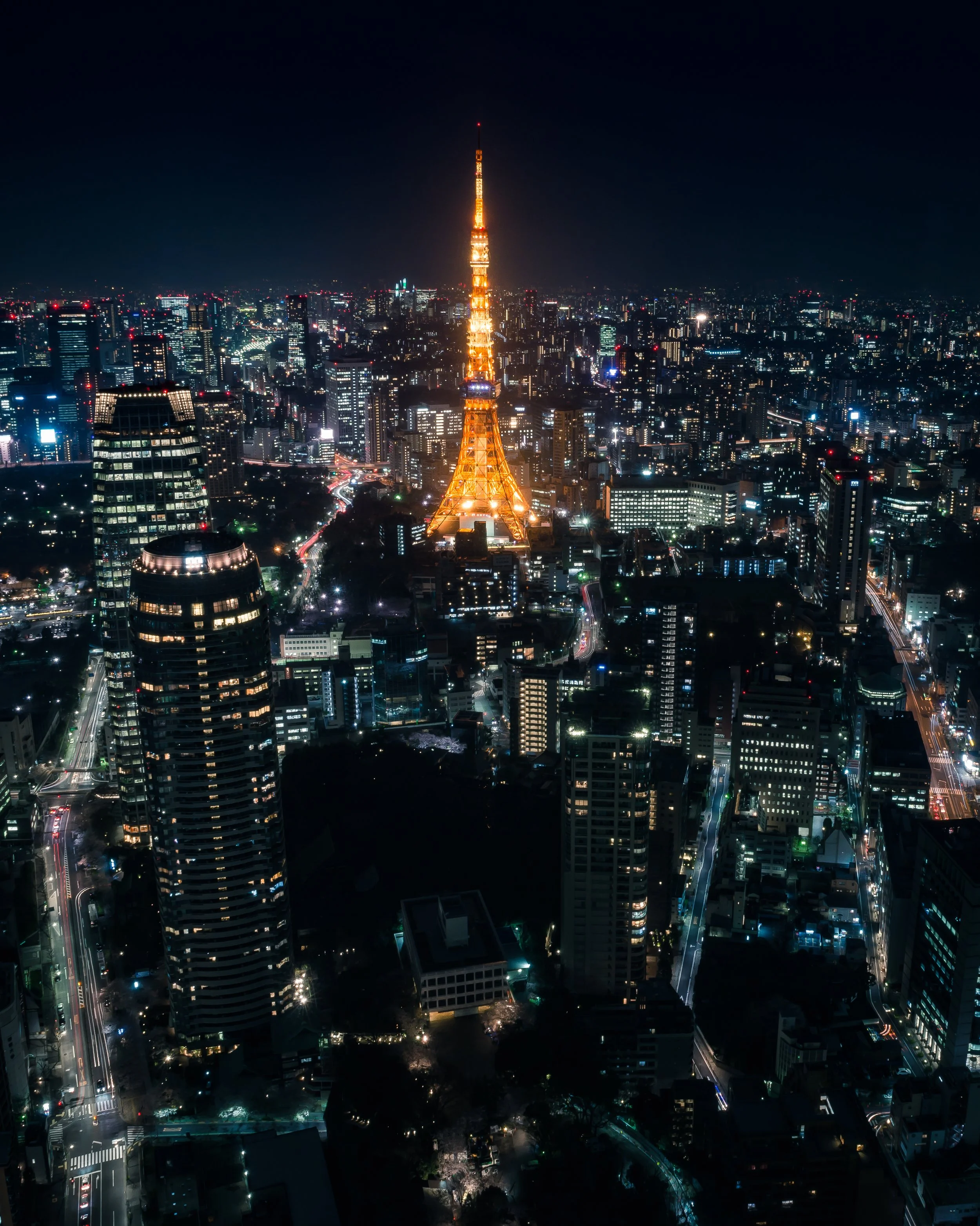 Not Paris - Tokyo, 2018 | Edition 2 / 5 | 64 x 48 in | 120 x 160 cm | Pigment Print    