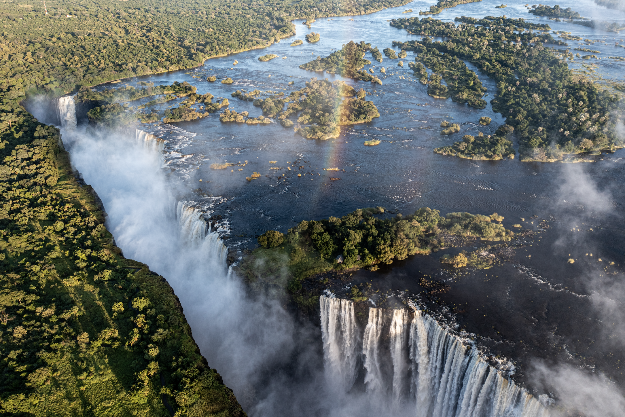  Flow #7 - Victoria Falls, 2022 | Edition 2 / 5 | 60 x 40 in | 100 x 150 cm | Pigment Print 
