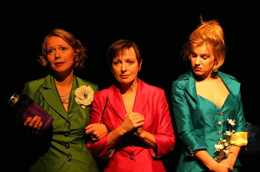 2005_all_about_women_04.jpg