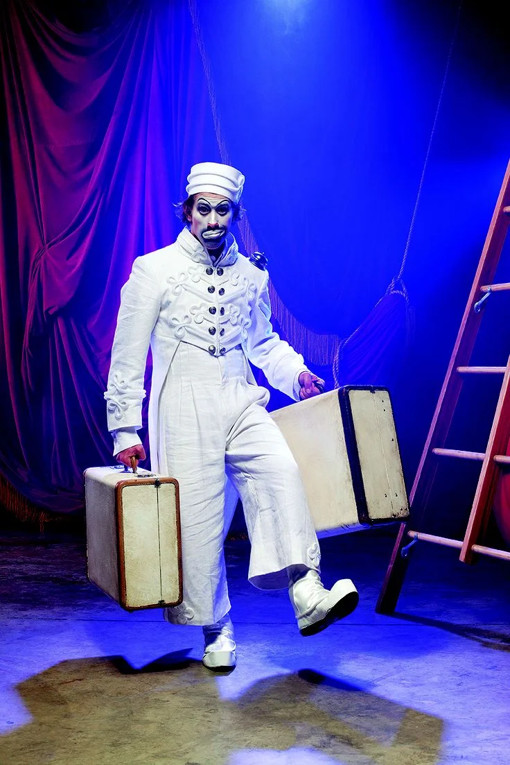 e59fd98f94a6725584808f8222a162c6--le-cirque-ticket.jpg