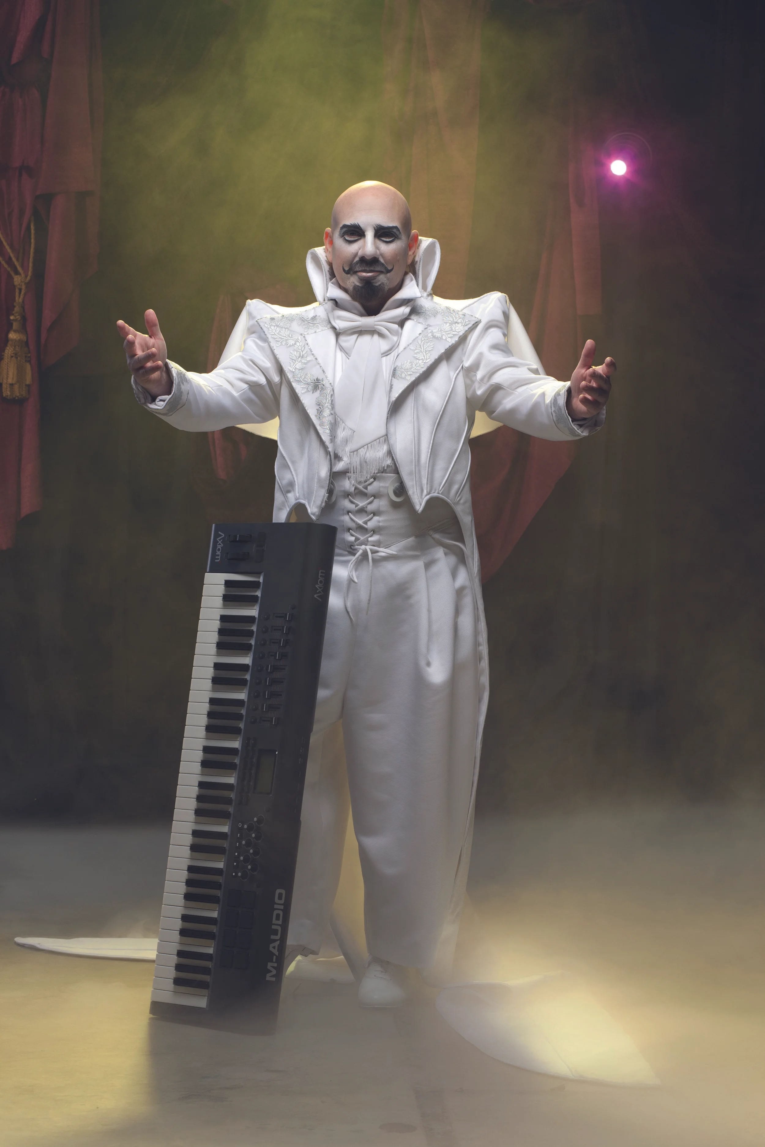 Zark_Musician_120.jpg