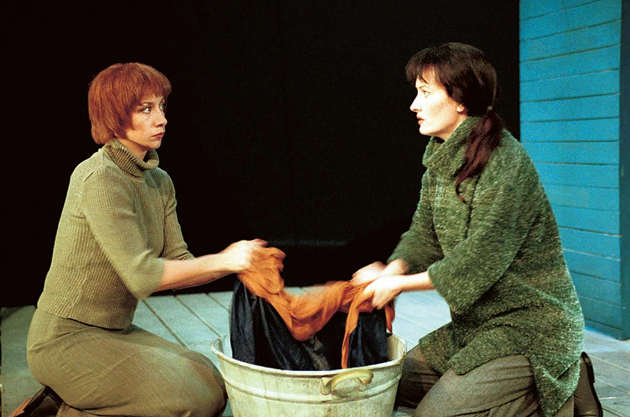 2002_LADY FROM THE SEA_02.jpg